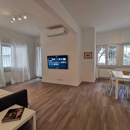 Cozy San Pietro Apartment Rome Exterior photo